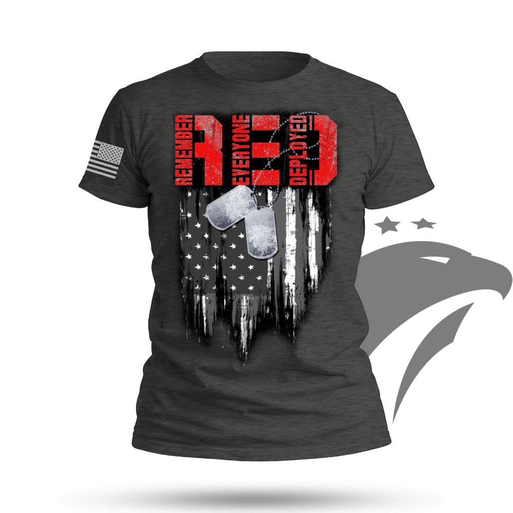 R.E.D Flag & Dog-tags T-shirt