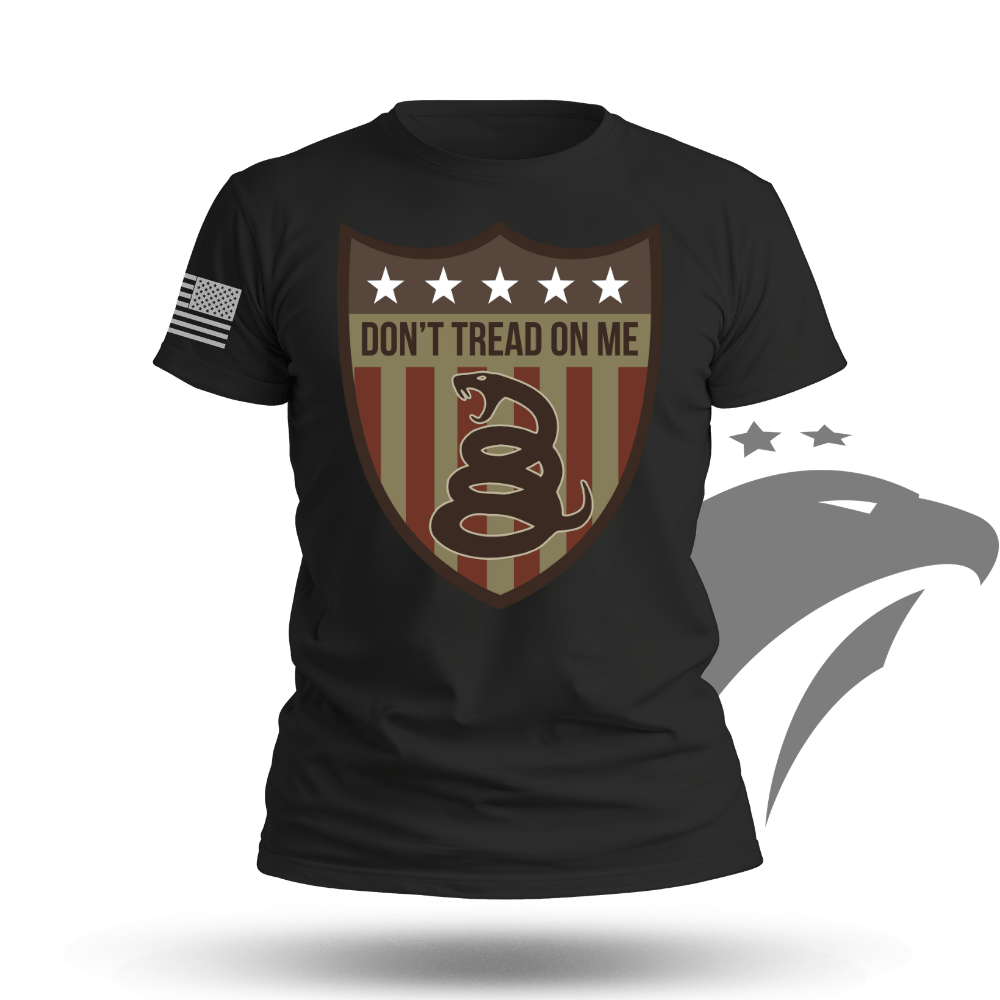 Don't Tread On Me Shield T-shirt