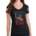 Ladies Don't Mess With Texas (Leatherface) V-Neck T-shirt